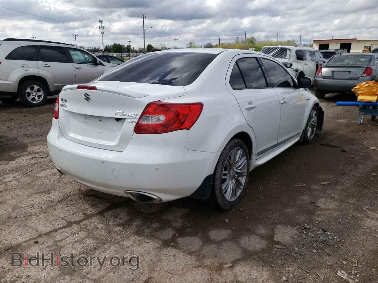 2011 SUZUKI KIZASHI - VIN: JS2RF9A86B6110605 - Фото 4