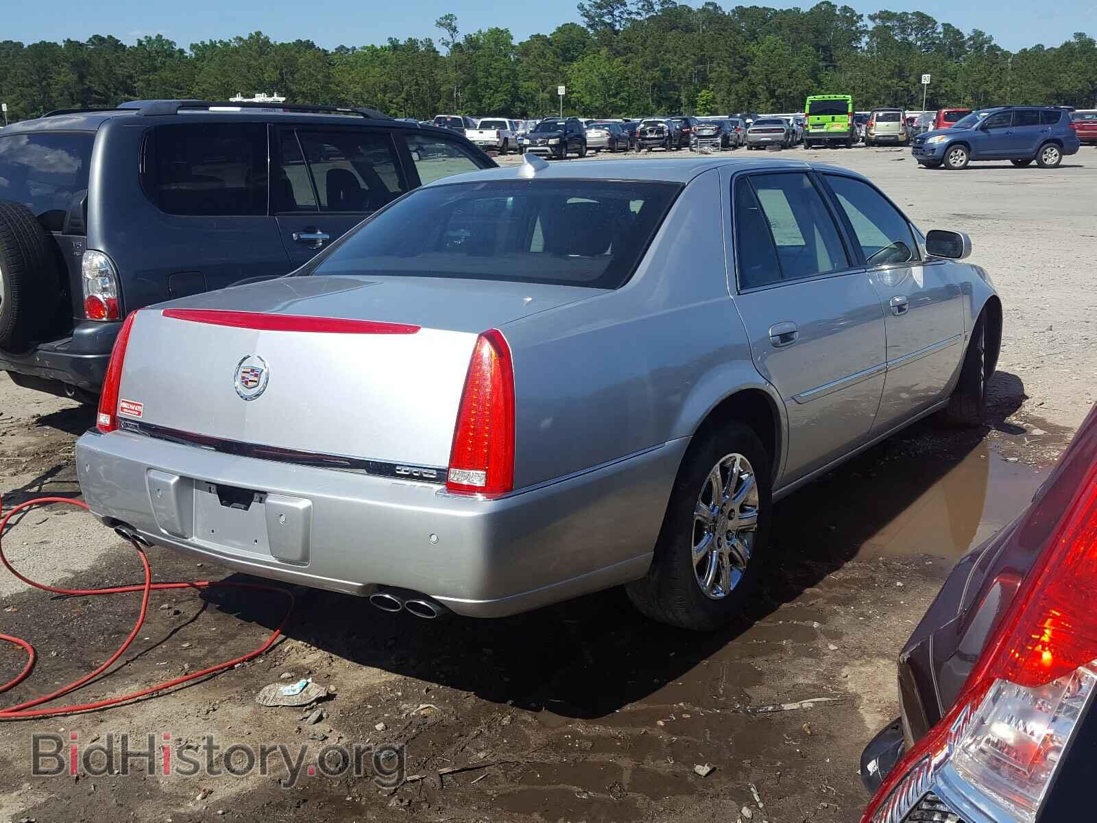 2009 CADILLAC DTS - VIN: 1G6KD57Y79U131814 - Фото 4
