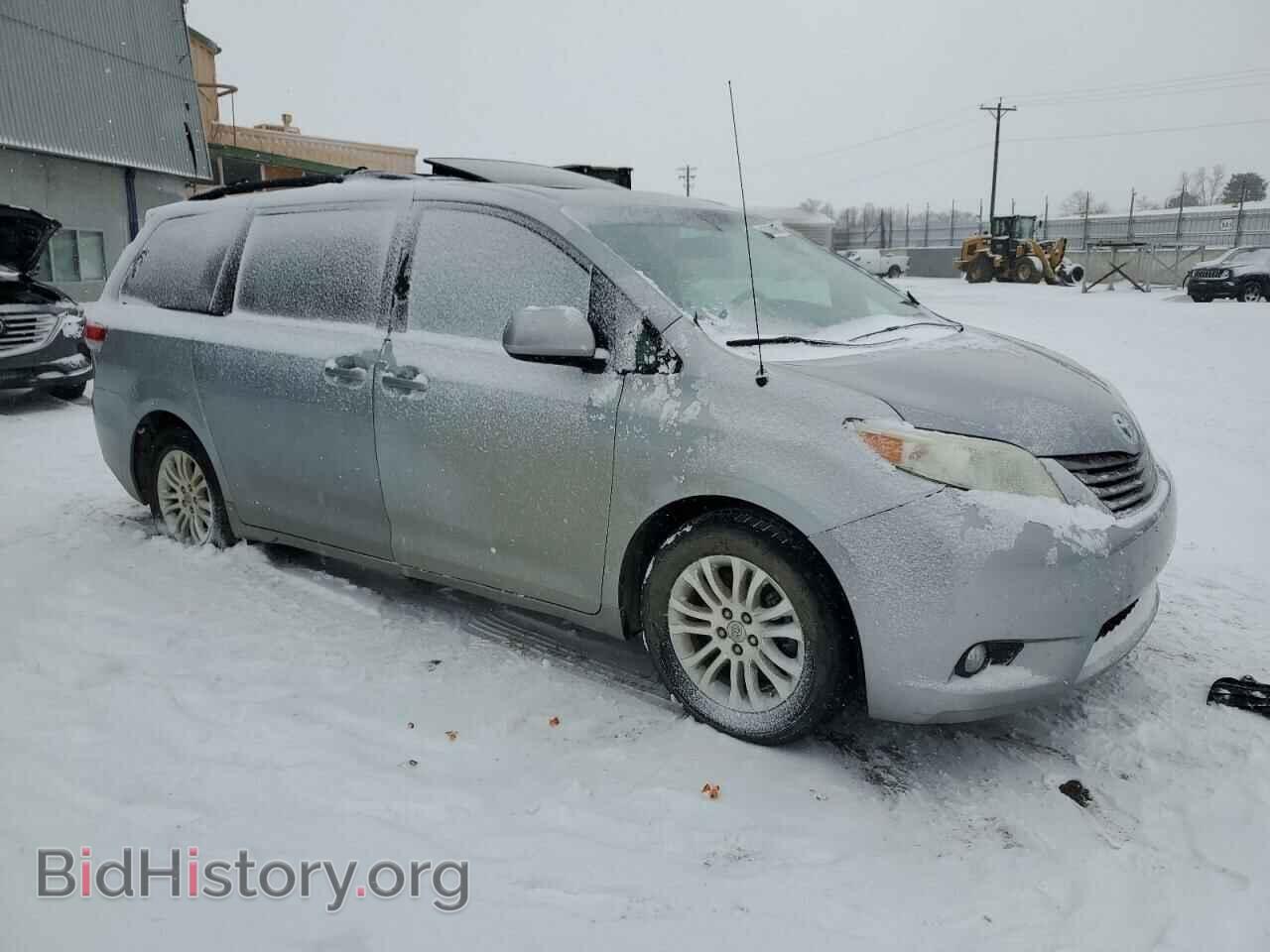 2012 TOYOTA All Models - VIN: 5TDYK3DC9CS258022 - Фото 4