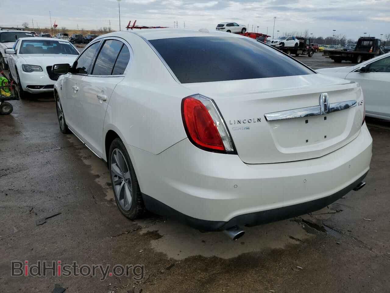 2012 LINCOLN MKS - VIN: 1LNHL9DR4CG805868 - Фото 2