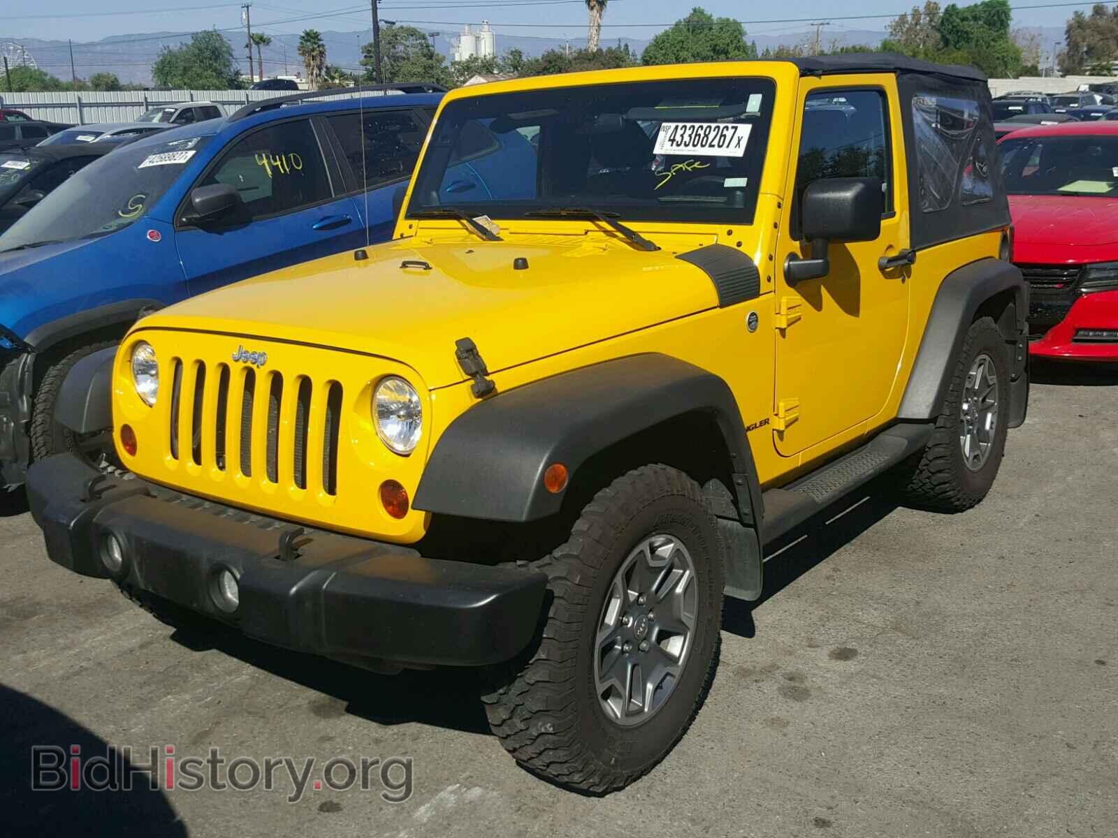 2011 JEEP WRANGLER - VIN: 1J4AA2D16BL525494 - Фото 2