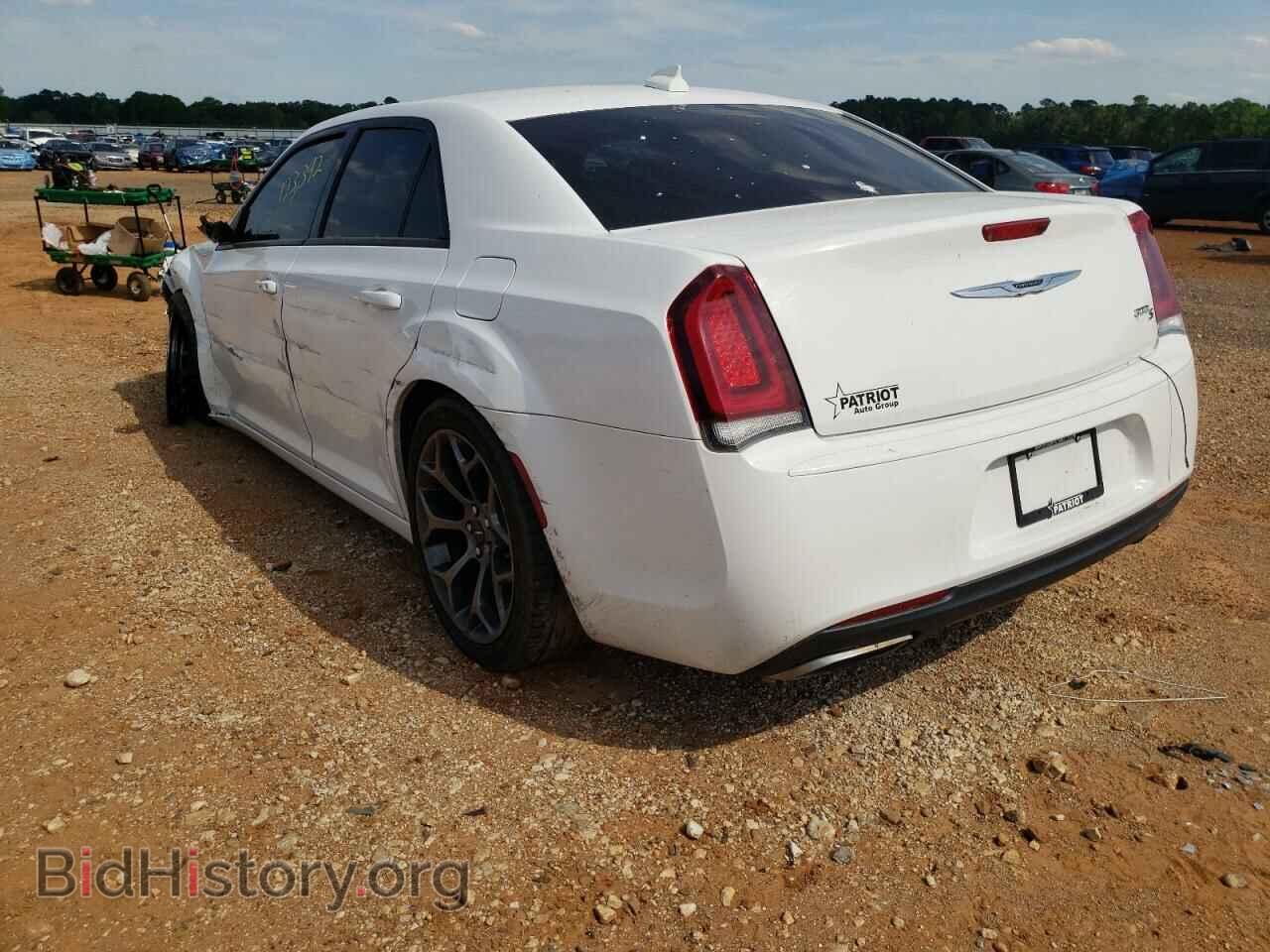 2015 CHRYSLER 300 - VIN: 2C3CCABG6FH766814 - Фото 3