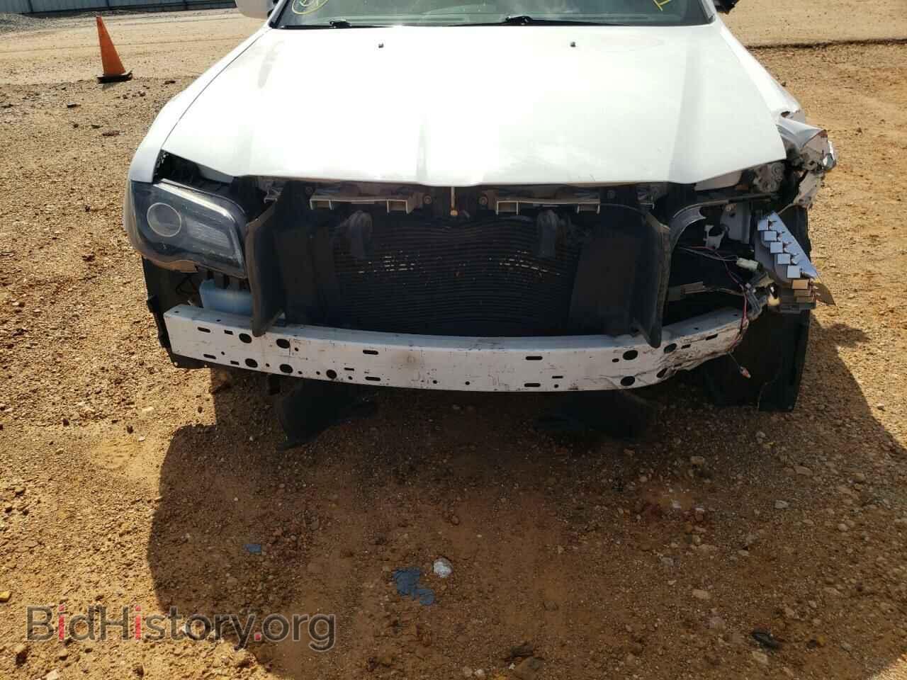 2015 CHRYSLER 300 - VIN: 2C3CCABG6FH766814 - Фото 9