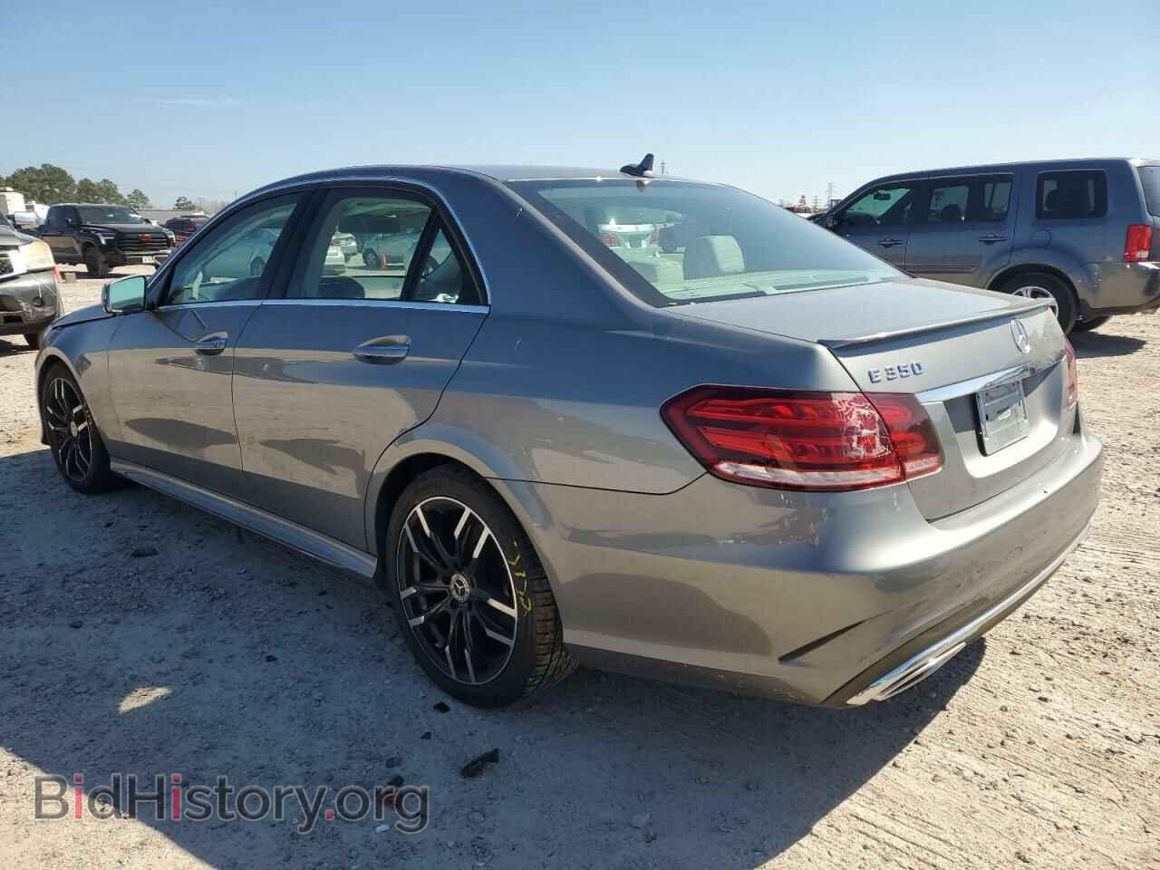 2014 MERCEDES-BENZ E-CLASS - VIN: WDDHF5KB9EA957053 - Фото 2