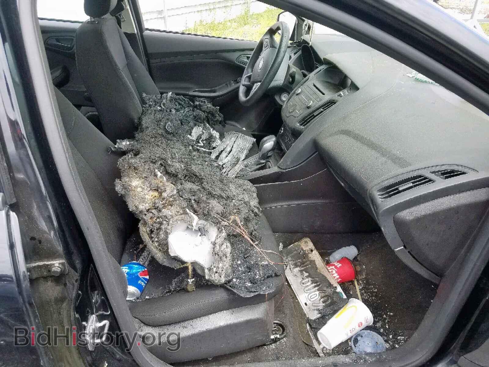 2017 FORD FOCUS - VIN: 1FADP3E2XHL306938 - Фото 5