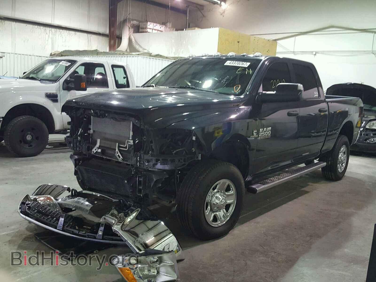 2016 RAM 2500 ST - VIN: 3C6UR5CL5GG337111 - Фото 2