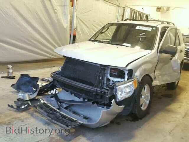 2011 FORD ESCAPE - VIN: 1FMCU0D73BKC08837 - Фото 2