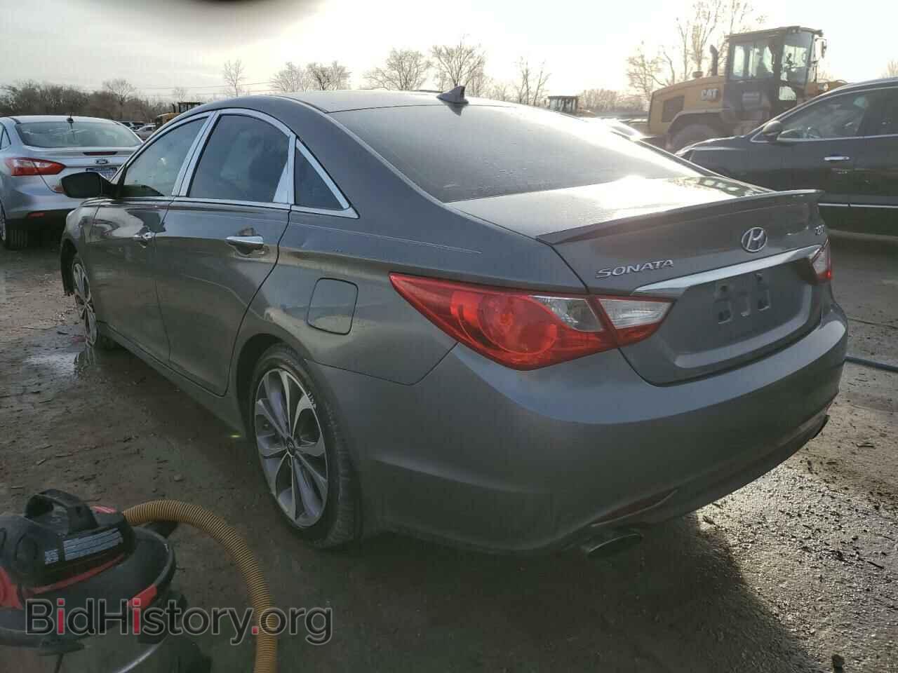 2013 HYUNDAI SONATA - VIN: 5NPEC4AB5DH576955 - Фото 2
