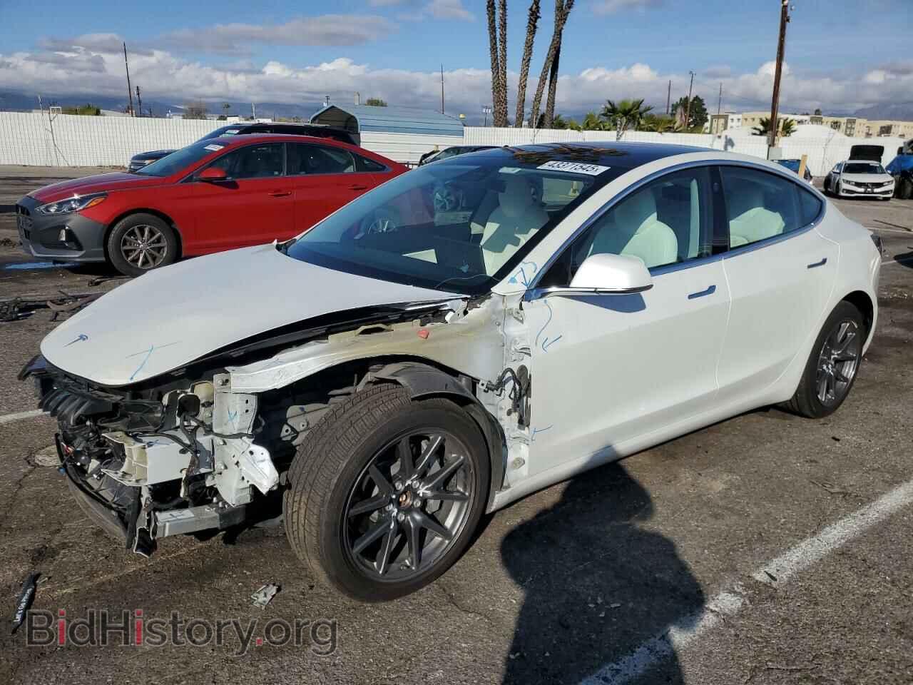 Фотография 5YJ3E1EB7JF134781 - TESLA MODEL 3 2019