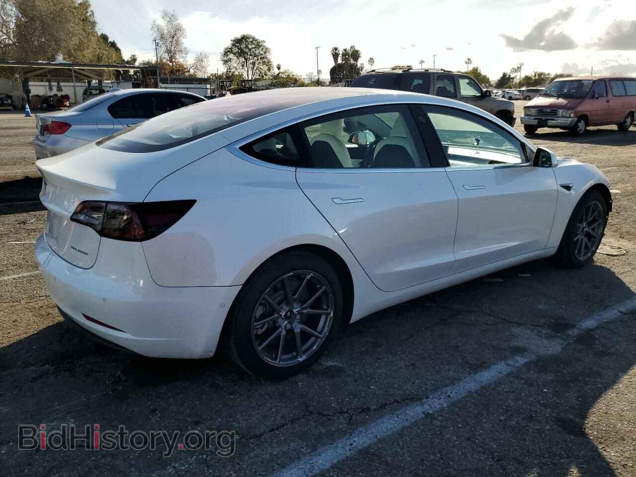 2019 TESLA MODEL 3 - VIN: 5YJ3E1EB7JF134781 - Фото 3