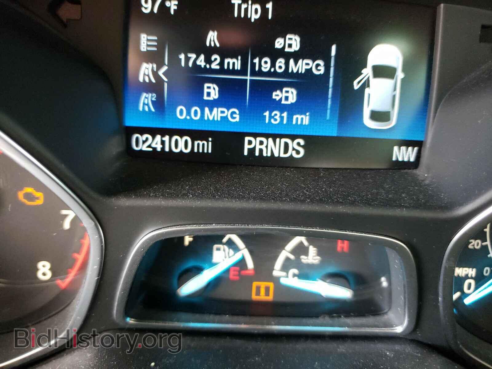 2017 FORD ESCAPE - VIN: 1FMCU0F75HUB49235 - Фото 8
