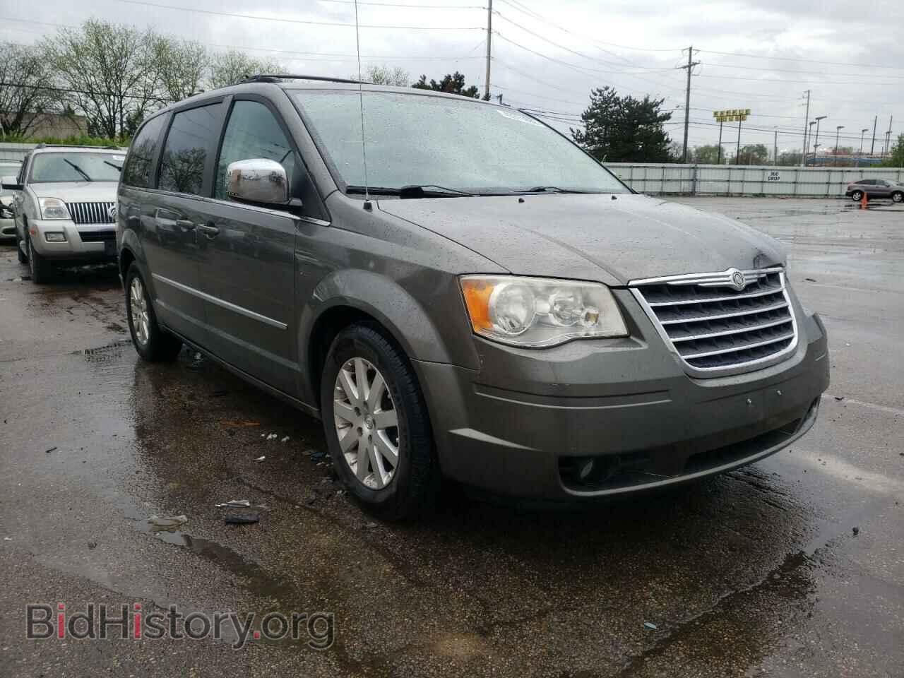Photo 2A4RR8DX6AR428837 - CHRYSLER MINIVAN 2010