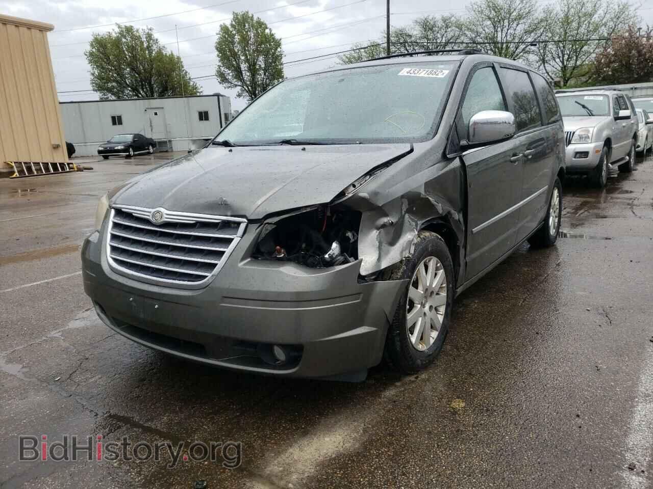 2010 CHRYSLER MINIVAN - VIN: 2A4RR8DX6AR428837 - Фото 2