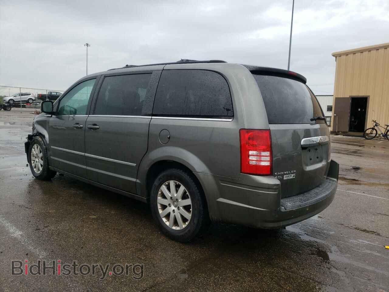 2010 CHRYSLER MINIVAN - VIN: 2A4RR8DX6AR428837 - Фото 3