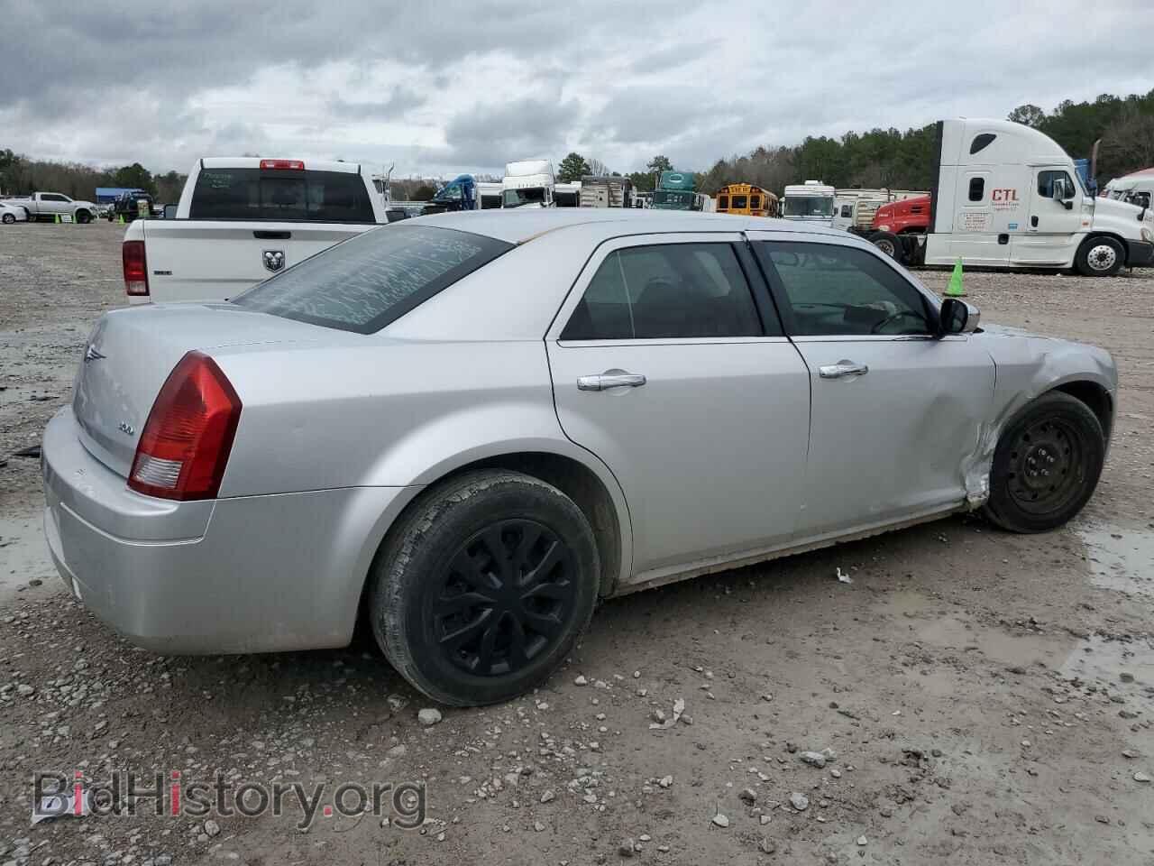 2007 CHRYSLER 300 - VIN: 2C3KA43R67H701062 - Фото 3