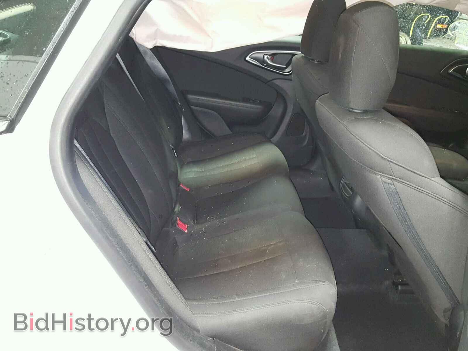 2016 CHRYSLER 200 - VIN: 1C3CCCAB1GN170147 - Фото 6