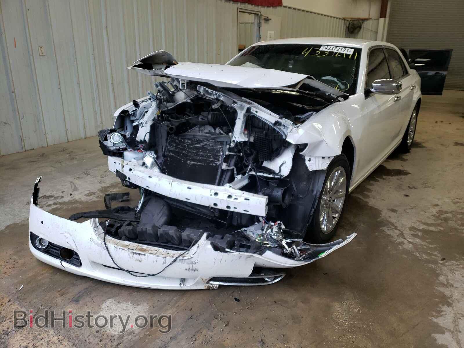 2011 CHRYSLER 300 - VIN: 2C3CA5CG5BH535912 - Фото 2