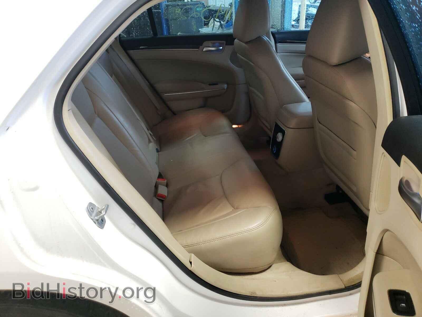 2011 CHRYSLER 300 - VIN: 2C3CA5CG5BH535912 - Фото 6