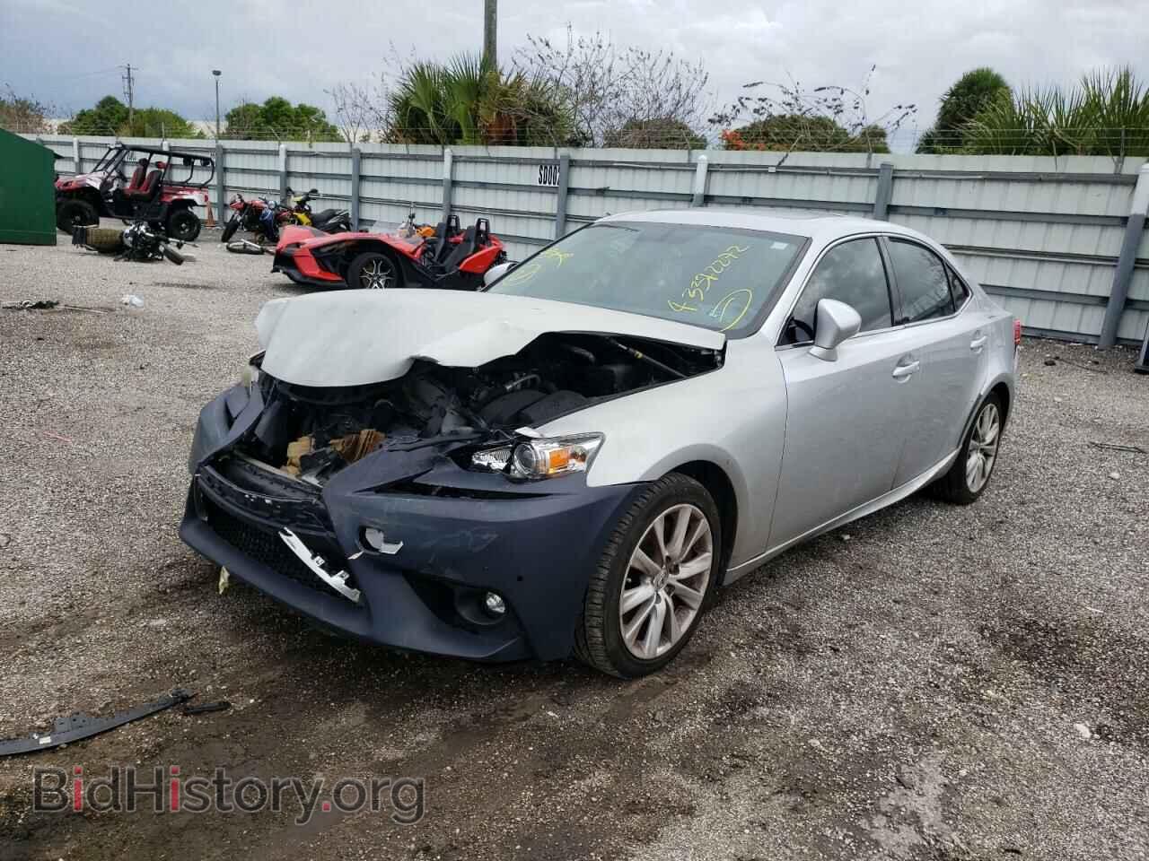 2016 LEXUS IS - VIN: JTHBA1D22G5002609 - Фото 2