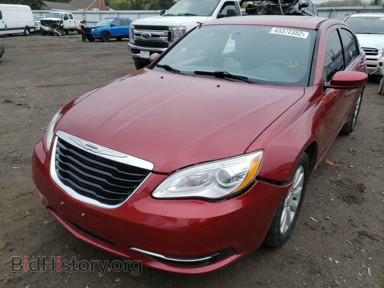 2013 CHRYSLER 200 - VIN: 1C3CCBBB4DN597472 - Фото 2