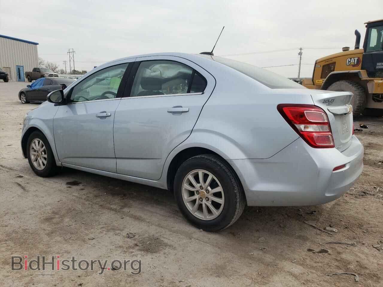 2017 CHEVROLET SONIC - VIN: 1G1JD5SH4H4136928 - Фото 2