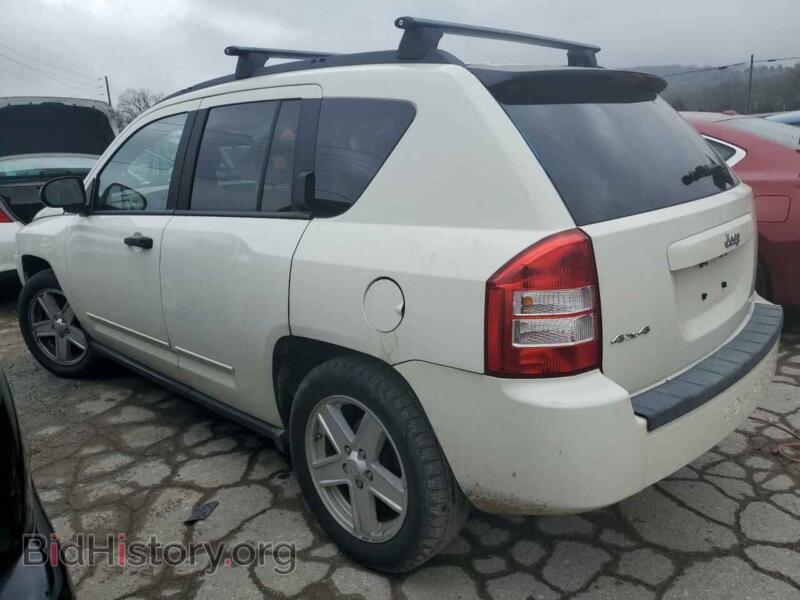 2008 Jeep COMPASS (VIN 1J8FF47W58D776874) — фото 2 из 13