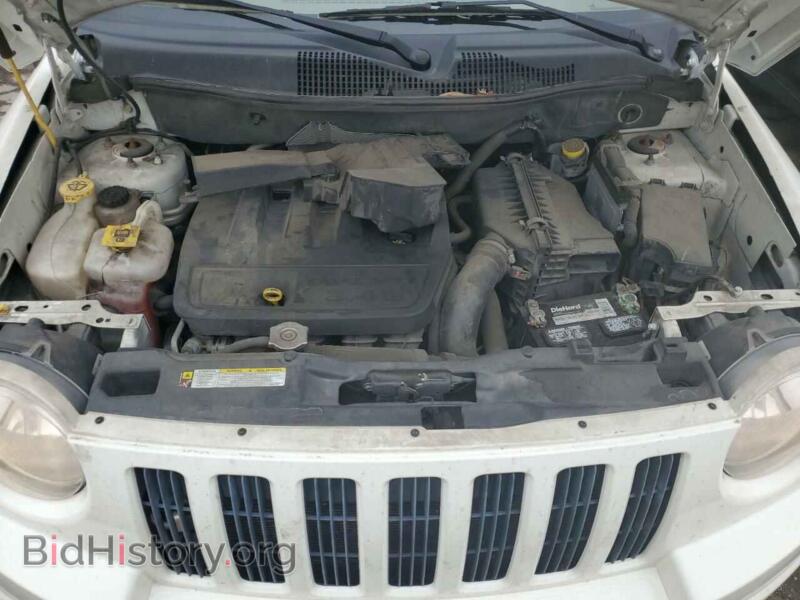 2008 Jeep COMPASS (VIN 1J8FF47W58D776874) — фото 12 из 13