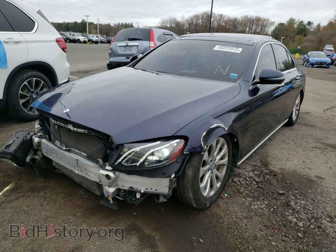 2017 MERCEDES-BENZ E-CLASS - VIN: WDDZF4KB6HA131666 - Фото 2