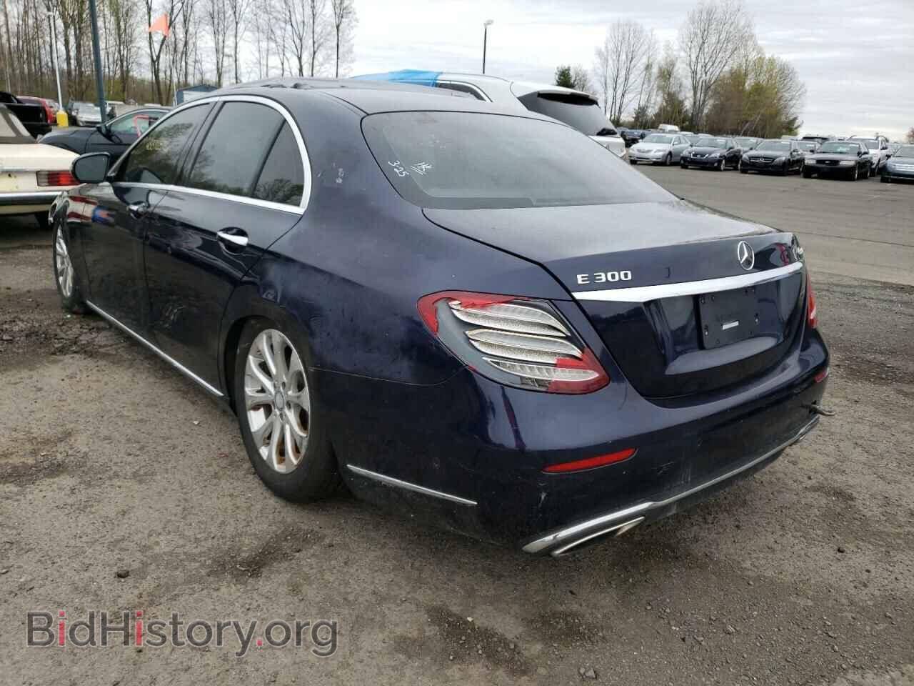 2017 MERCEDES-BENZ E-CLASS - VIN: WDDZF4KB6HA131666 - Фото 3