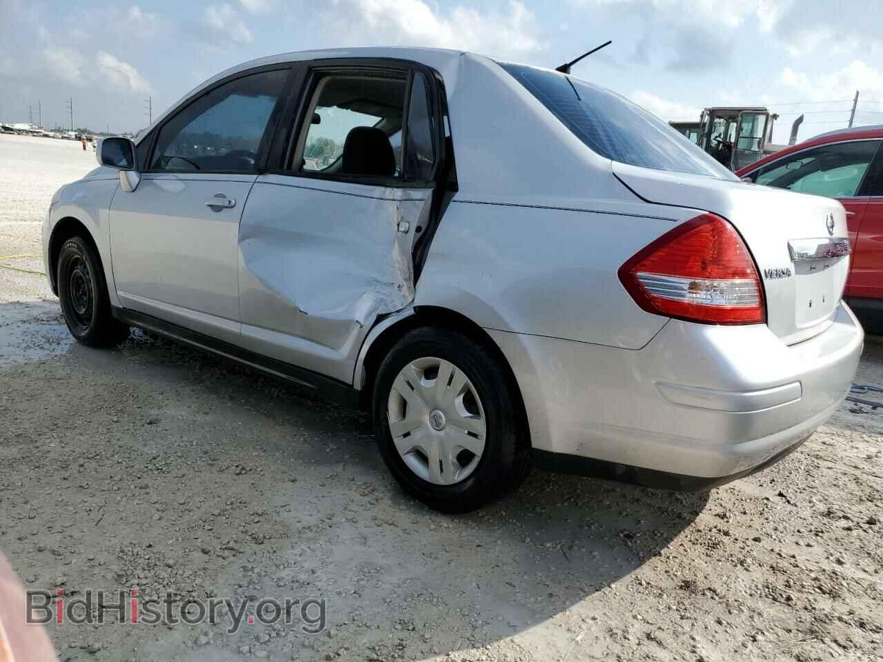 2011 NISSAN VERSA - VIN: 3N1BC1AP7BL433504 - Фото 2