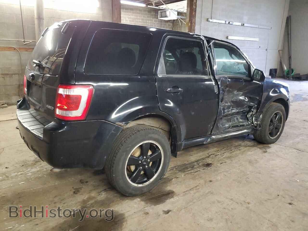 2010 FORD ESCAPE - VIN: 1FMCU9D71AKB65134 - Фото 3