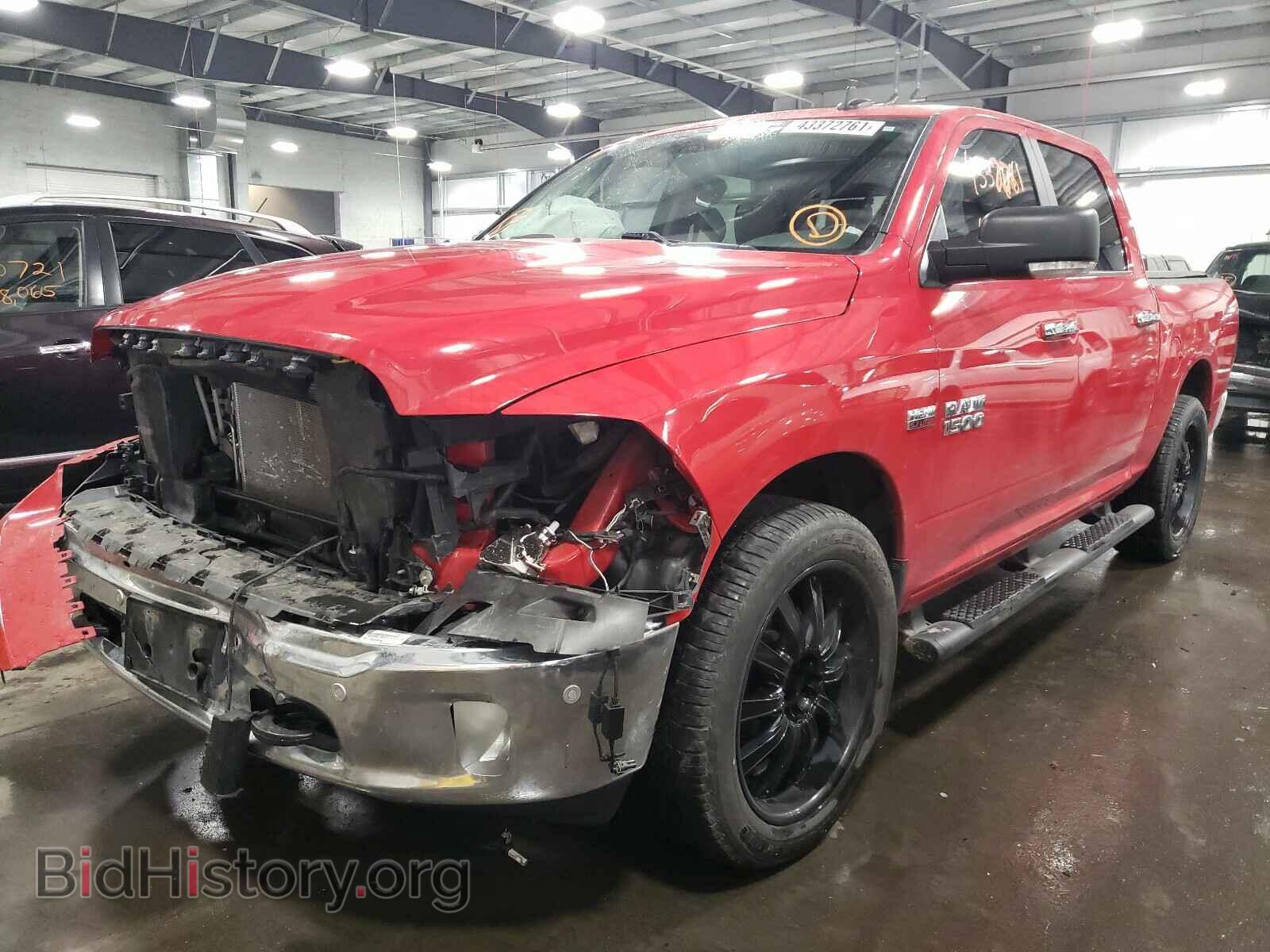 2017 RAM 1500 - VIN: 3C6RR7LT5HG522875 - Фото 2