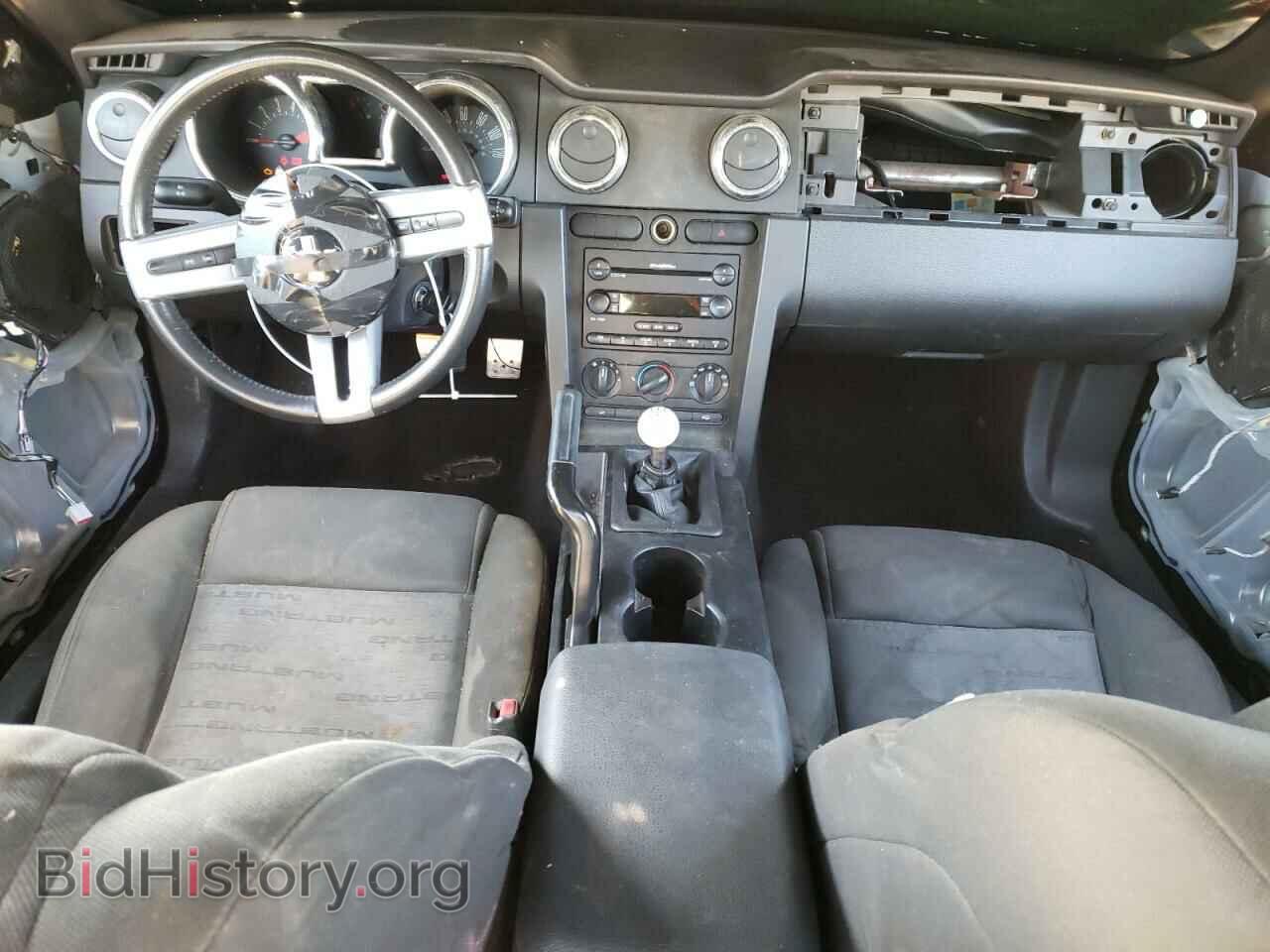 2006 FORD MUSTANG - VIN: 1ZVFT82H765153177 - Фото 8