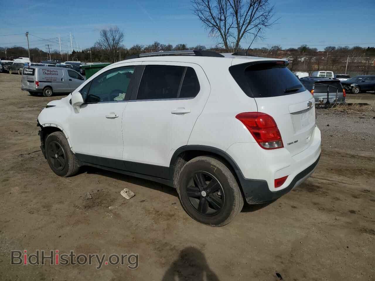 2018 CHEVROLET TRAX - VIN: 3GNCJPSB0JL158416 - Фото 2