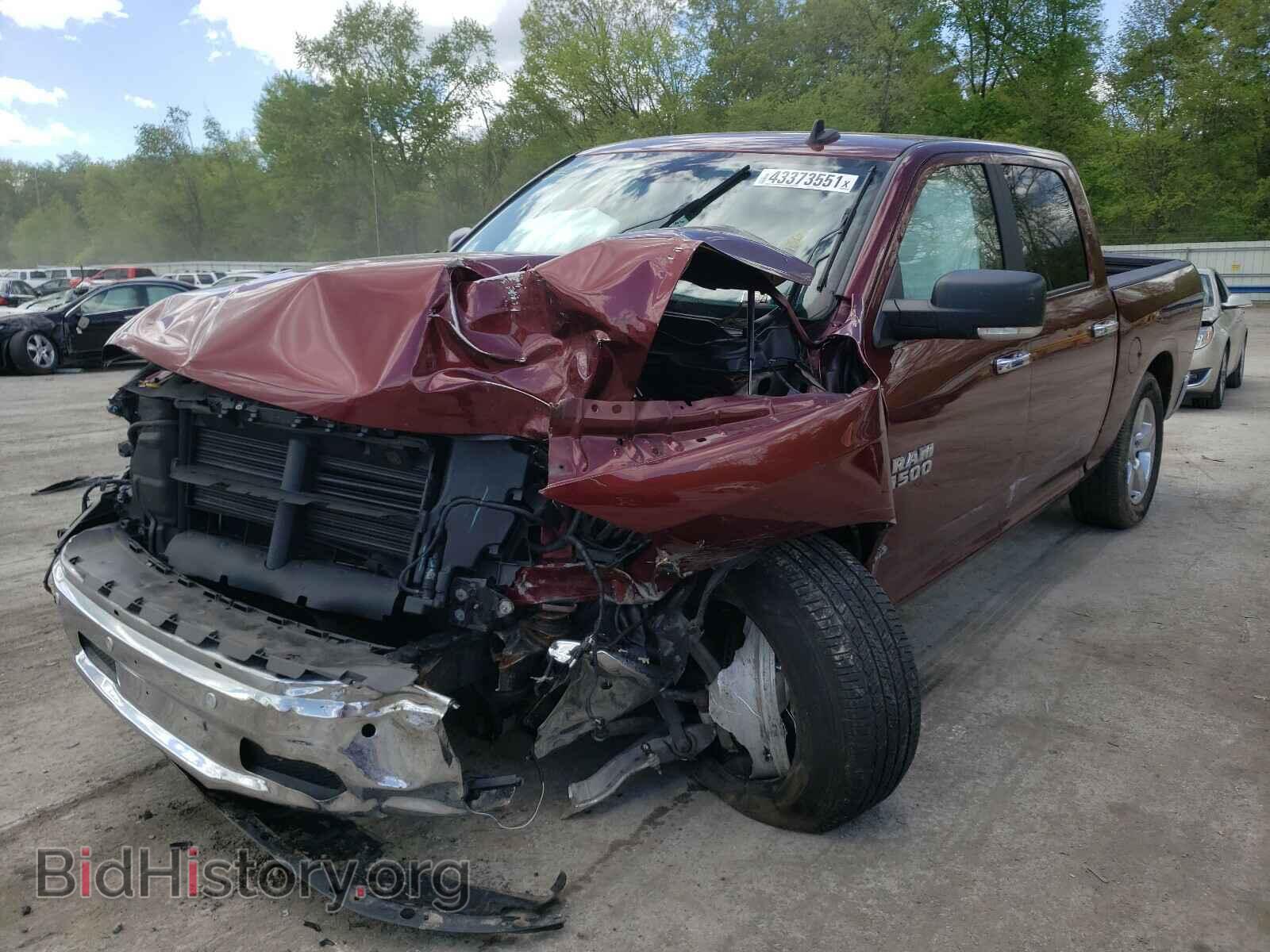 2017 RAM 1500 - VIN: 3C6RR7LT9HG794068 - Фото 2