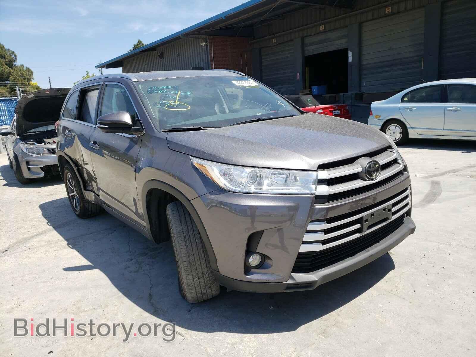 Фотография 5TDKZRFH4JS532477 - TOYOTA HIGHLANDER 2018