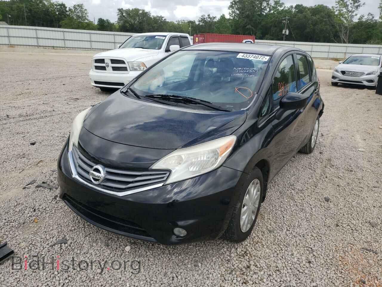 2015 NISSAN VERSA - VIN: 3N1CE2CP6FL352582 - Photo 2