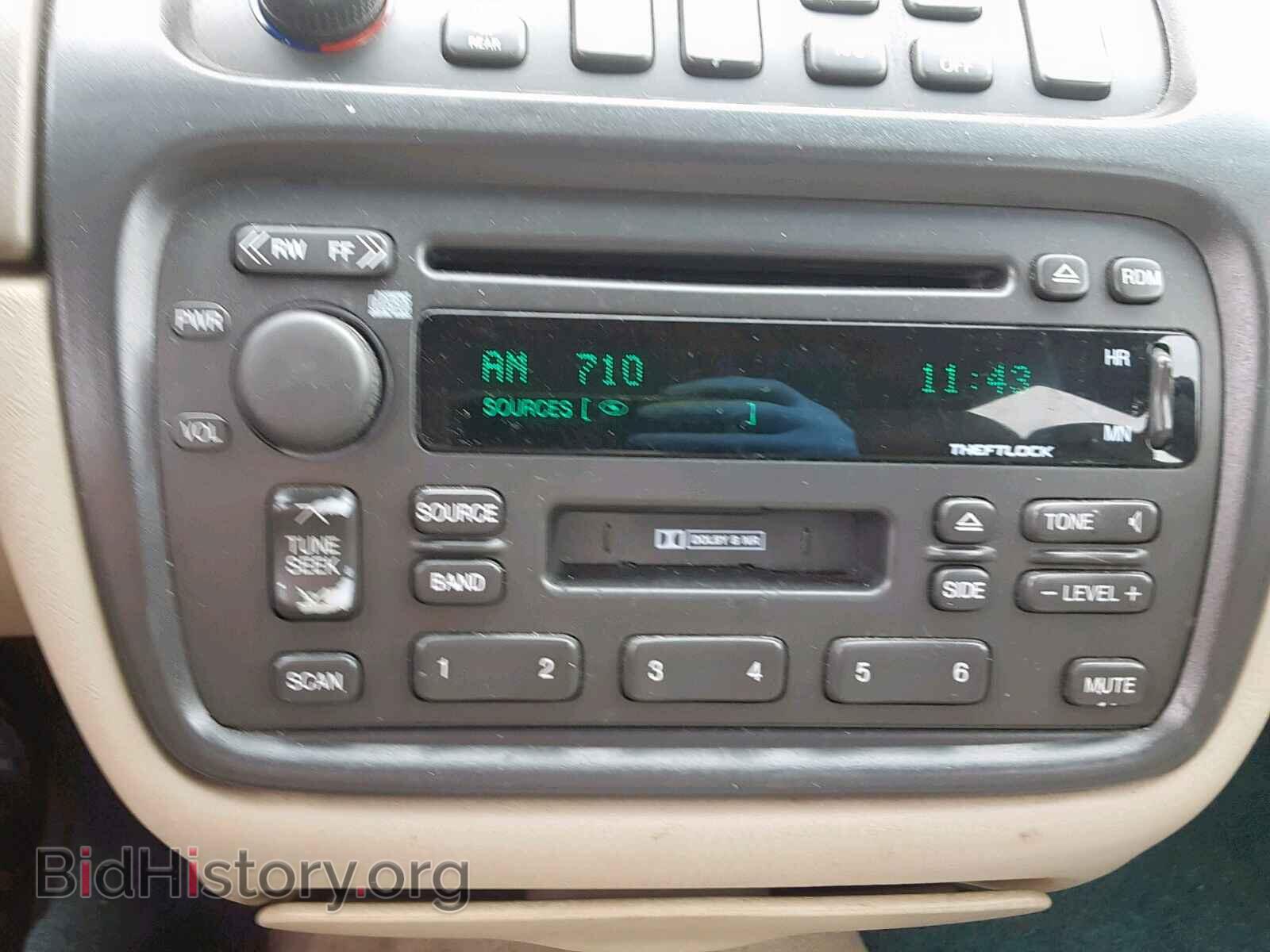 2001 CADILLAC DEVILLE - VIN: 1G6KD54Y91U247685 - Photo 9