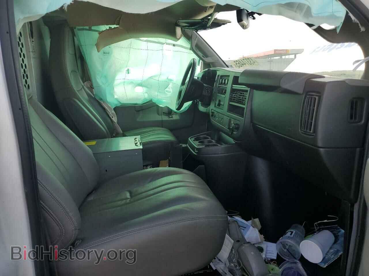 2021 CHEVROLET EXPRESS - VIN: 1GCWGAF71M1238228 - Фото 7
