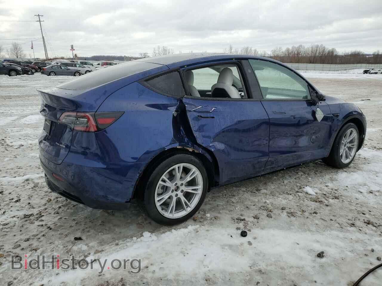 2023 TESLA MODEL Y - VIN: 7SAYGDEE6PF817224 - Photo 3