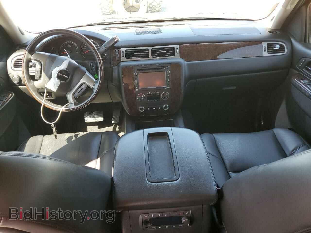 2013 GMC YUKON - VIN: 1GKS2EEF2DR309231 - Photo 8