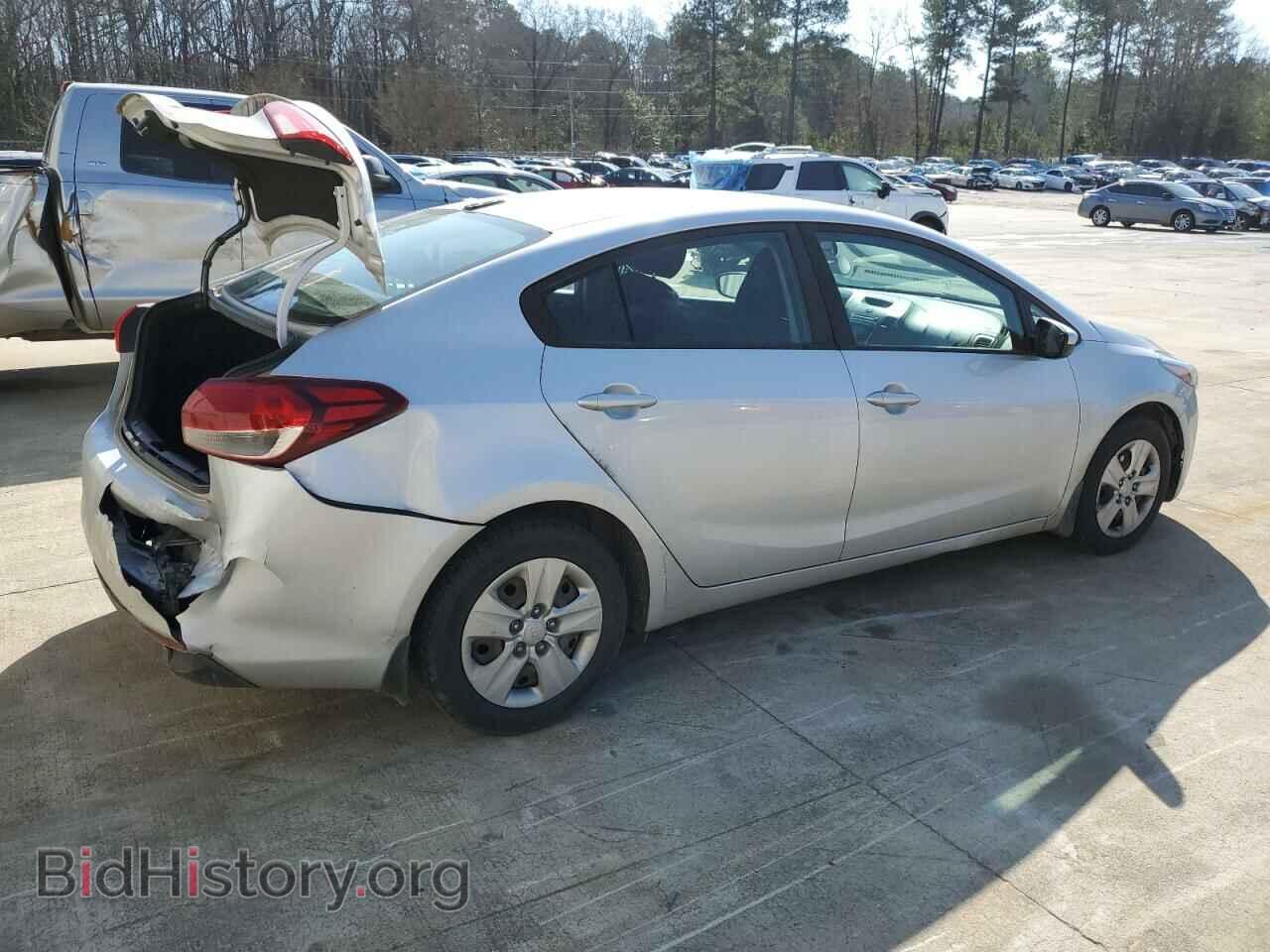 2018 KIA FORTE - VIN: 3KPFK4A76JE215737 - Фото 3