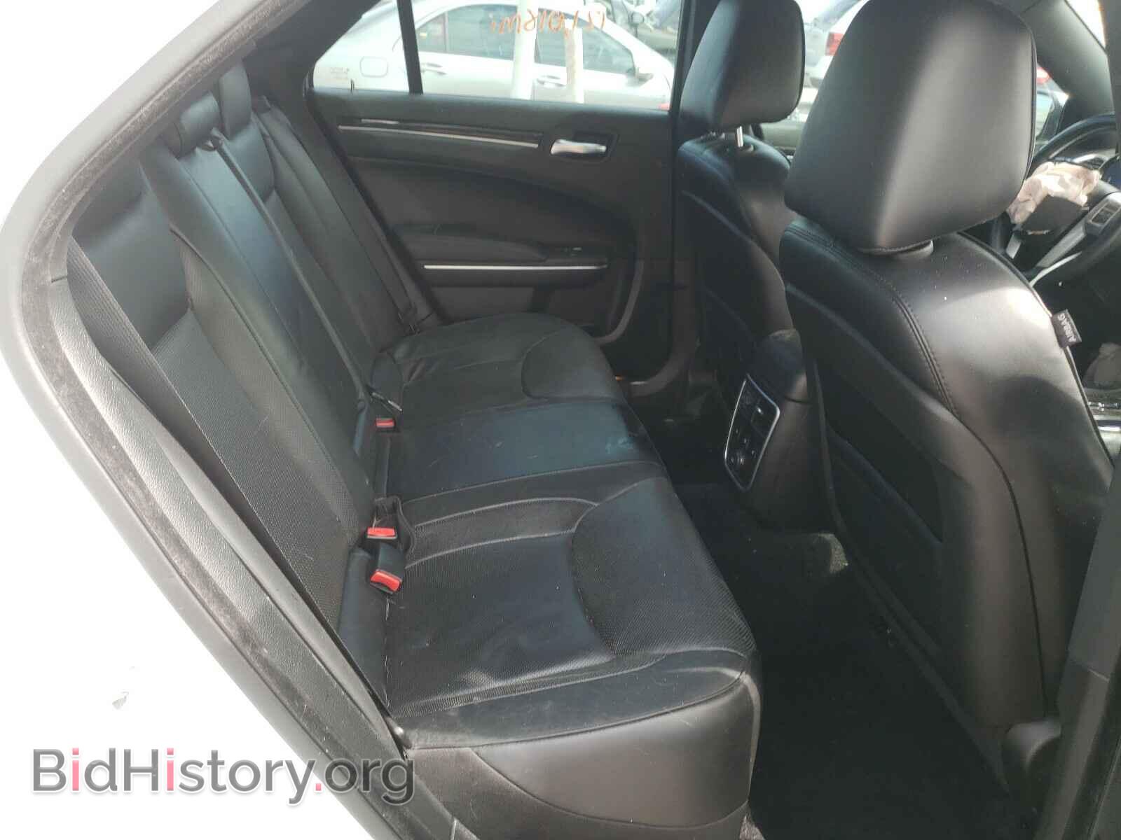 2014 CHRYSLER 300 - VIN: 2C3CCAET0EH117632 - Фото 6