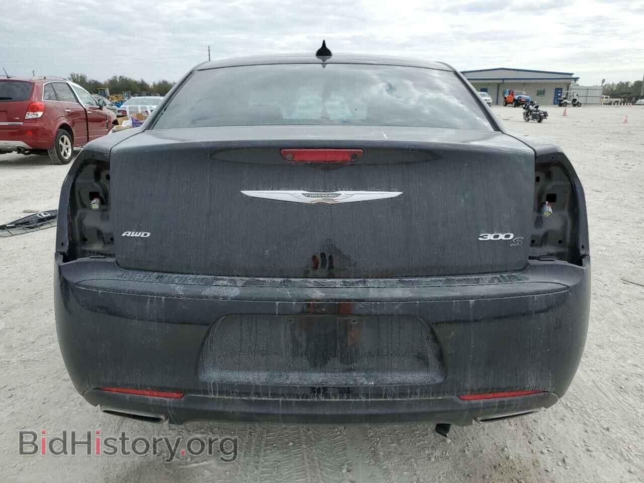 2019 CHRYSLER 300 - VIN: 2C3CCAGG2KH632093 - Фото 6