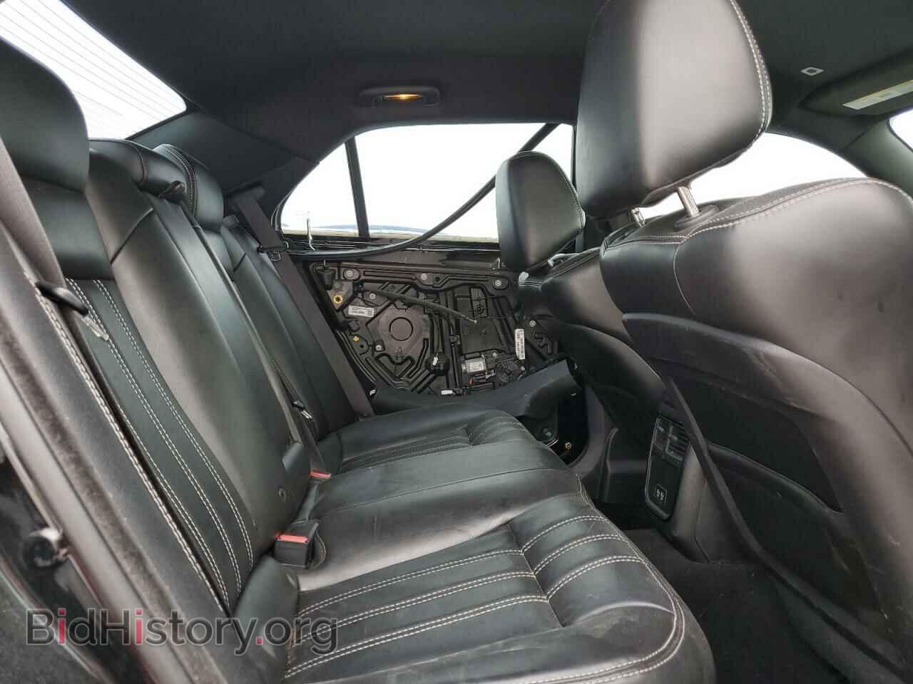 2019 CHRYSLER 300 - VIN: 2C3CCAGG2KH632093 - Фото 10