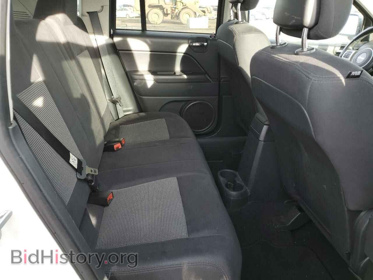2011 JEEP COMPASS - VIN: 1J4NF4FB2BD258725 - Photo 11