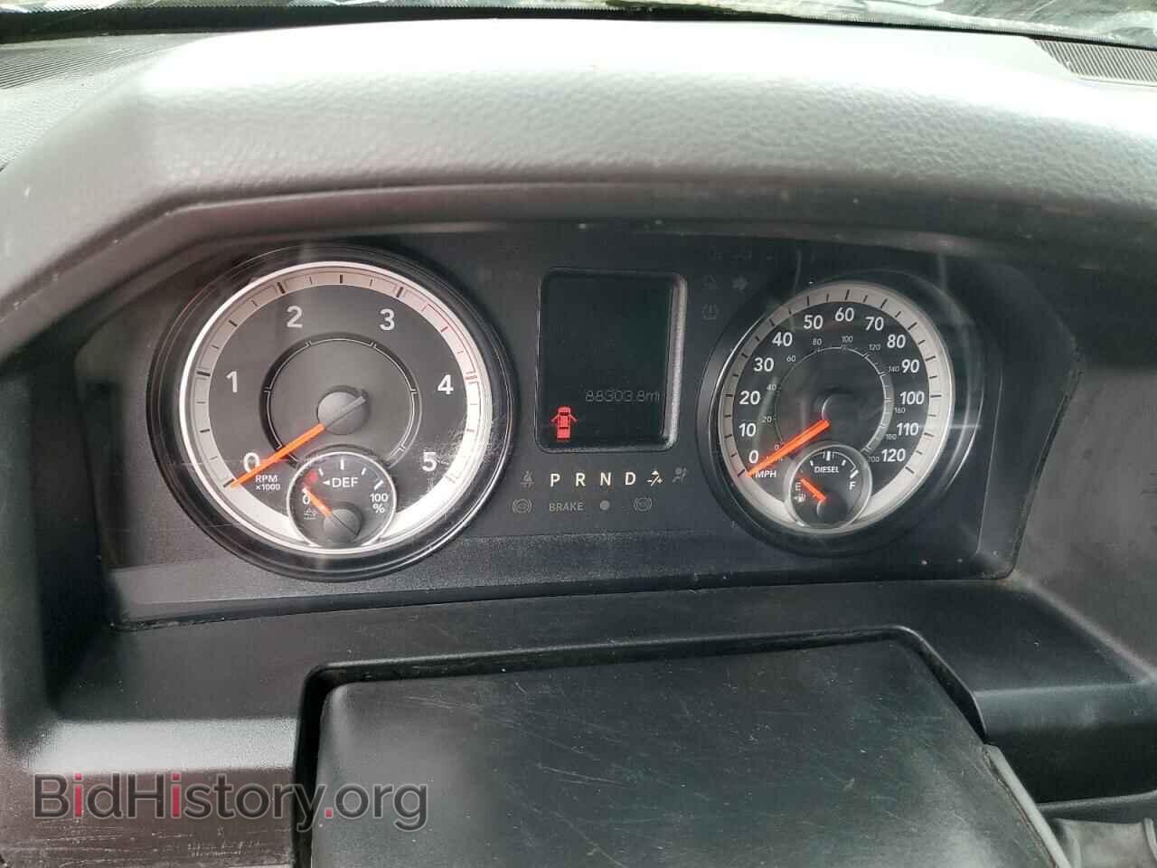 2018 RAM 2500 - VIN: 3C6UR5CL1JG404522 - Фото 9