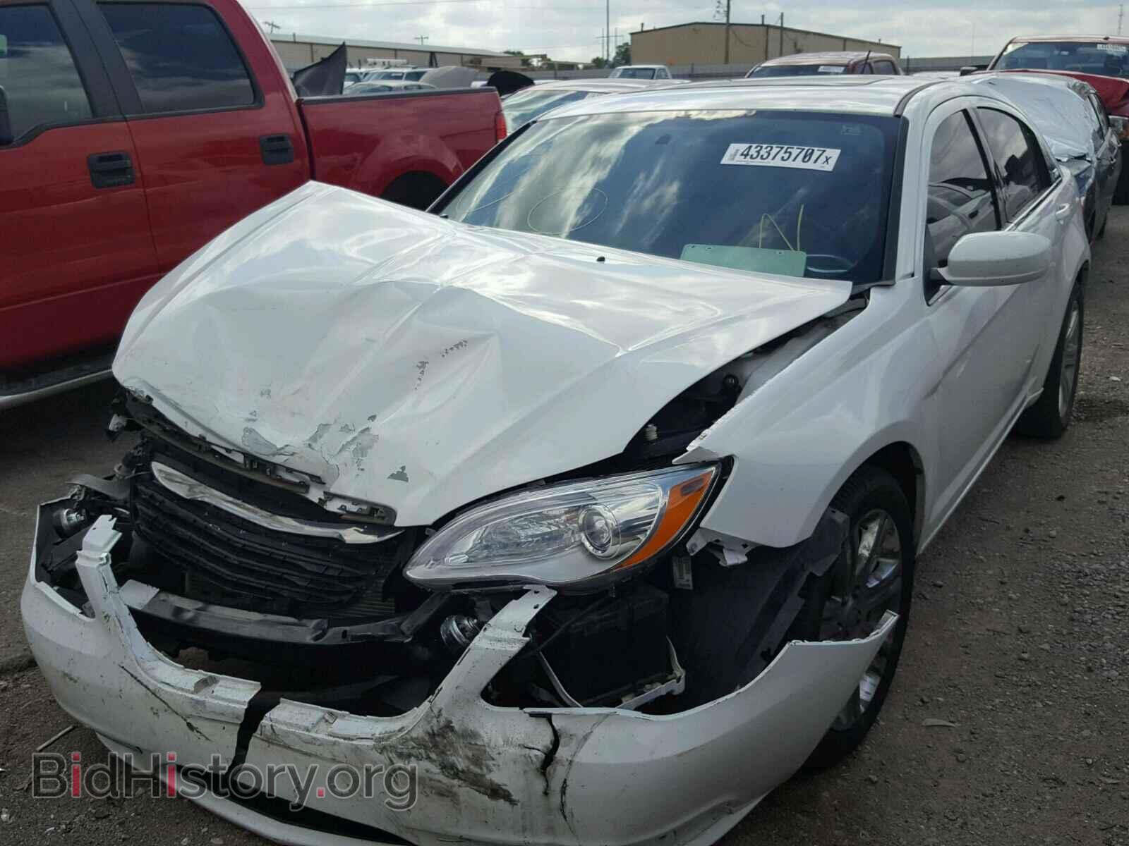 2012 CHRYSLER 200 - VIN: 1C3CCBBB4CN142829 - Фото 2