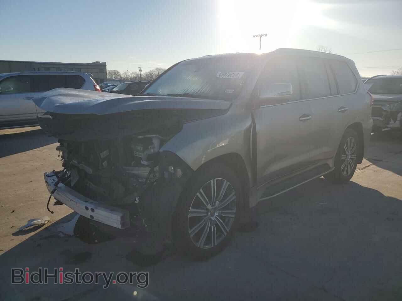 Фотография JTJHY7AX6H4231714 - LEXUS LX570 2017