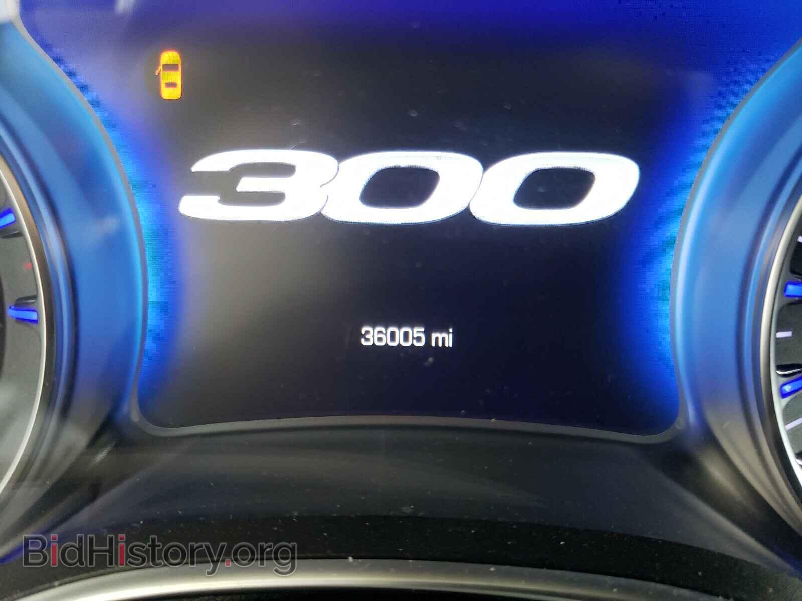 2019 CHRYSLER 300 - VIN: 2C3CCAEG2KH594917 - Фото 8
